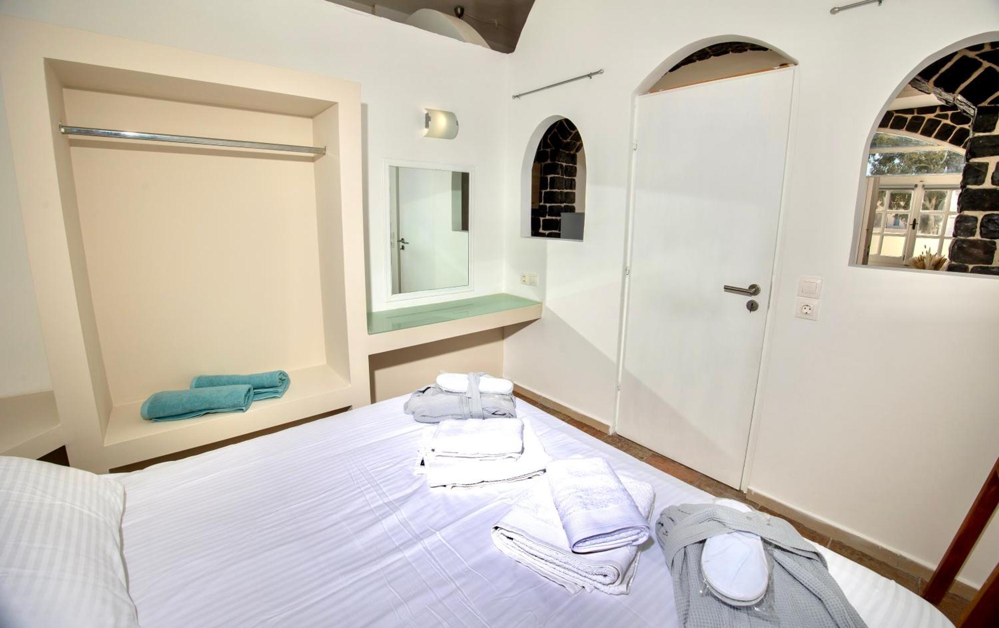 Dawn Suites Santorini Vourvoúlos Стая снимка